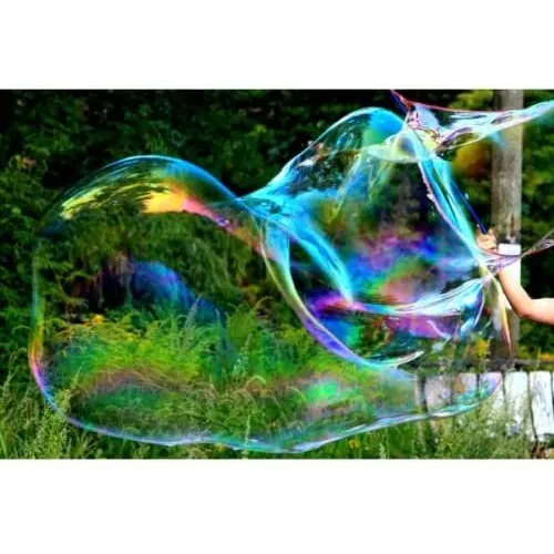 Tuban – Bubbles – Seifenblasenflüssigkeit – 5 Liter-Kanister – Seifenblasen – Blasen – Flüssigseife – Für kleine und große Seifenblasen